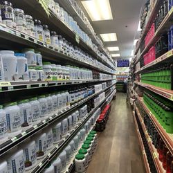 Hawaii Discount Vitamins Superstore - Honolulu - Huge protein selection
