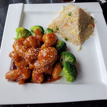 Sweet Ginger - Sesame Chicken - Delicious! - Asian Fusion Near Me - Denver, Colorado Sweet Ginger - Sesame Chicken - Delicious! - Asian Fusion Near Me - Denver, Colorado