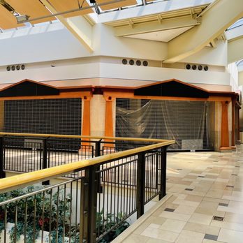Exton Square Mall - Zales - Shopping Centers Near Me - Exton, Pennsylvania