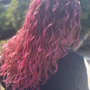 Chromatique Salon - pink hair - Hair Extensions Near Me - Issaquah, Washington Chromatique Salon - pink hair - Hair Extensions Near Me - Issaquah, Washington