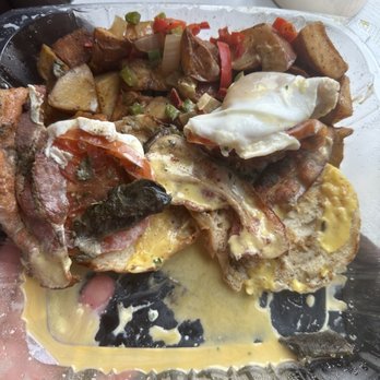 Crystal Creek Cafe - I ordered the California Benedict with tomato, bacon, avocado and egg. As you can see... the avocado is rotten. - Breakfast & Brunch Near Me - Bothell, Washington Crystal Creek Cafe - I ordered the California Benedict with tomato, bacon, avocado and egg. As you can see... the avocado is rotten. - Breakfast & Brunch Near Me - Bothell, Washington
