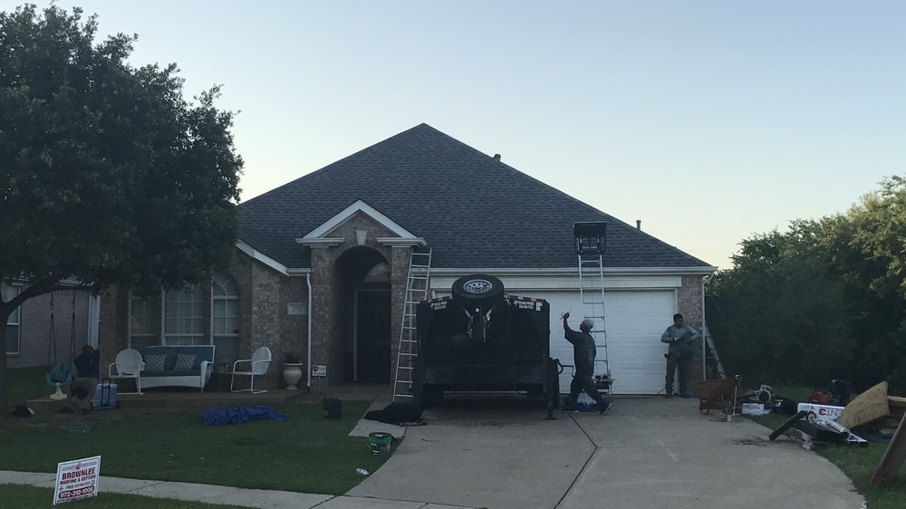 Slide of Brownlee Roofing & Gutters