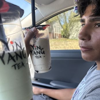 Chun Yang Tea - Chino - Honeydew melon and Hokkaido smoothie - Tea Rooms Near Me - Chino, California Chun Yang Tea - Chino - Honeydew melon and Hokkaido smoothie - Tea Rooms Near Me - Chino, California