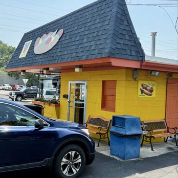 Woofies - Hot Dogs Near Me - Overland, Missouri Woofies - Hot Dogs Near Me - Overland, Missouri