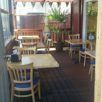 La Fondita - The patio. - Mexican Near Me - Salem, Oregon