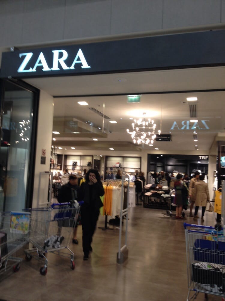 ZARA - Centre commercial Roques, Mauriac, Gironde, France - Women's ...