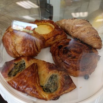 Lilla Vanilla - Patisserie/Cake Shop Near Me - Hamilton Township, New Jersey Lilla Vanilla - Patisserie/Cake Shop Near Me - Hamilton Township, New Jersey