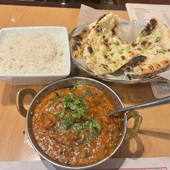 New Sitara - Roghan Josh chicken (14.99) + chili naan (2.50) - Indian Near Me - Austin, Texas