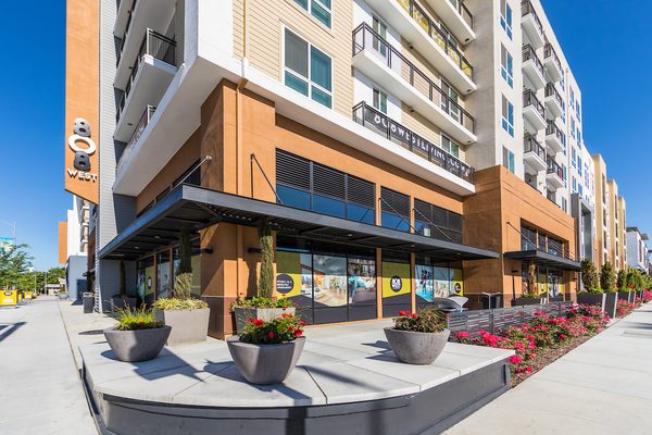 808 West Apartments 58 Photos 30 Reviews Apartments 808 W San Carlos St San Jose Ca United States Phone Number