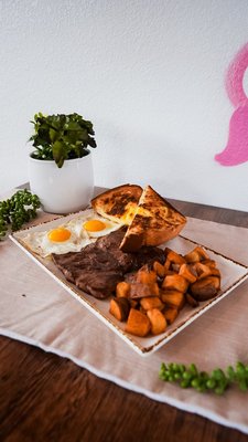 Madres Brunch by null