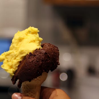 Lemongrass - Mango & Fondente 70%... - Desserts Near Me - Rome, RM Lemongrass - Mango & Fondente 70%... - Desserts Near Me - Rome, RM