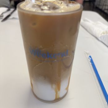 Cafe Weekend - Caramel Macchiato - Breakfast & Brunch Near Me - Allston, Massachusetts Cafe Weekend - Caramel Macchiato - Breakfast & Brunch Near Me - Allston, Massachusetts