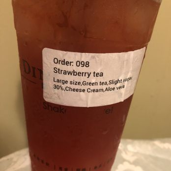 Ding Tea La Mirada - Label has the order right but the actual drink is completely missing the cheese cream! - Bubble Tea Near Me - La Mirada, California Ding Tea La Mirada - Label has the order right but the actual drink is completely missing the cheese cream! - Bubble Tea Near Me - La Mirada, California