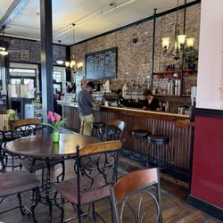 The Roasting House - Counter & dining