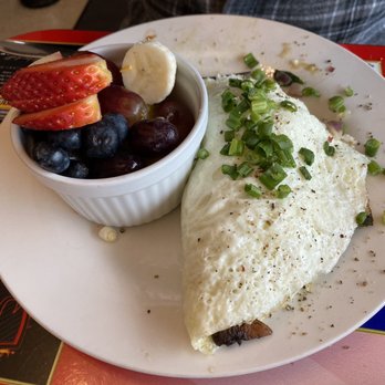 Trendy's - Veggie omelet Fresh fruit - Breakfast & Brunch Near Me - Redding, California Trendy's - Veggie omelet Fresh fruit - Breakfast & Brunch Near Me - Redding, California