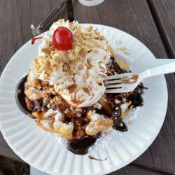 New Town Creamery - Funnel cake fudge Sunday