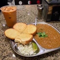Only U Cafe - Pav Bhaji + Thai Iced Tea