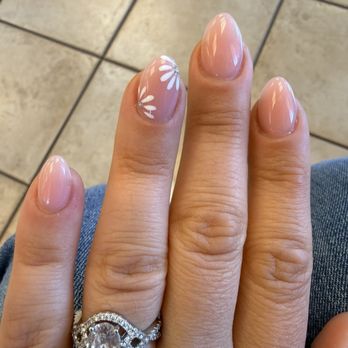Nouvique Nails Spa - Nail Salons Near Me - Elk Grove, California Nouvique Nails Spa - Nail Salons Near Me - Elk Grove, California