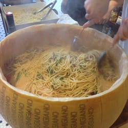 Di Bruno Bros - Pasta in a Parmesan cheese wheel! (Demo)