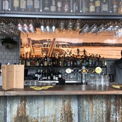 Drovers Dog - The bar. Ohmygosh, the baaaaar!