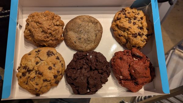 MidnighTreats by null