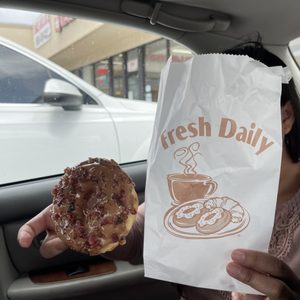 Golden Donut 224 Photos 459 Reviews Doughnuts 2360 University Ave San Diego Ca United States Phone Number