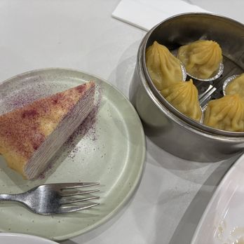 Dimsum King  & Seafood - Chicken Soup Dumpling, Fresh Taro Mille Crepe - Dim Sum Near Me - Orlando, Florida
