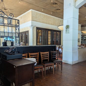 Bravo! Italian Kitchen - Italian Near Me - West Homestead, Pennsylvania