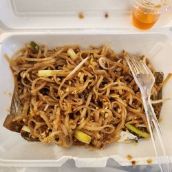 Thai Paradise - Beef pad thai