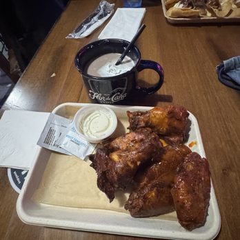 Bouldin Acres - Chicken Wings - Barbeque Near Me - Austin, Texas Bouldin Acres - Chicken Wings - Barbeque Near Me - Austin, Texas