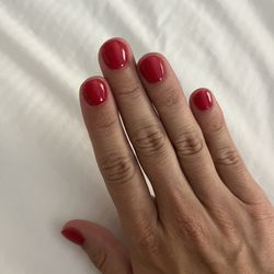 Eva Nail's