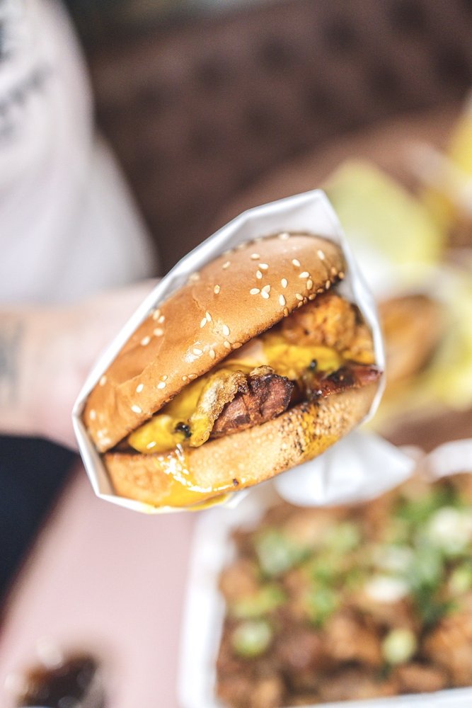 G&D Burgers  Logo
