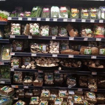 Smith's - a variety of vegetables in a grocery store - Grocery Near Me - Albuquerque, New Mexico