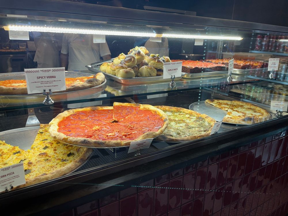 Food from Upside Pizza