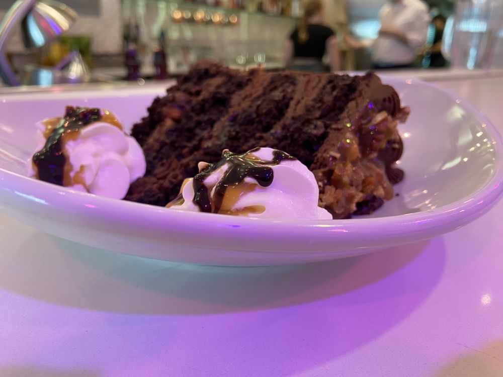 530 SOMEWHERE Updated July 2024 11 Photos 530 S Main St, Joplin