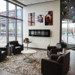 Kesslers Diamonds - Waiting Area