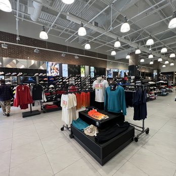 nike opry mills