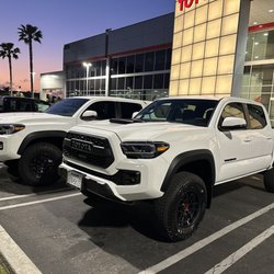 Fletcher Jones Toyota of Carson