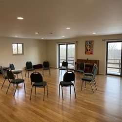 EarthWell Retreat Center - Inside a meeting at the common house