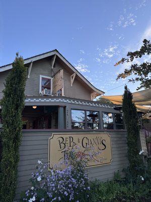 Beppe & Gianni's Trattoria by null