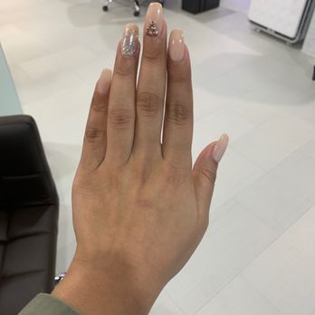 MJ Nail & Spa - Love it - Nail Salons Near Me - Chantilly, Virginia