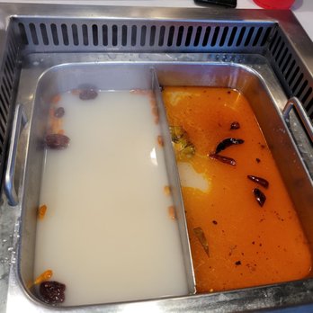 Wabi Q - Dual hotpot spicy and veggie broth. - Hot Pot Near Me - Bolingbrook, Illinois