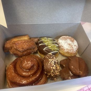 Friendly Donuts - Donuts Near Me - Orange, California Friendly Donuts - Donuts Near Me - Orange, California