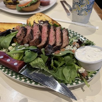 Mirkwood Public House - Steak salad - Music Venues Near Me - Arlington, Washington Mirkwood Public House - Steak salad - Music Venues Near Me - Arlington, Washington