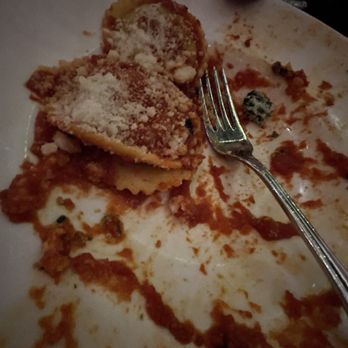 Dan Tana's - Cheese and spinach ravioli that is very Bussin - Italian Near Me - West Hollywood, California Dan Tana's - Cheese and spinach ravioli that is very Bussin - Italian Near Me - West Hollywood, California