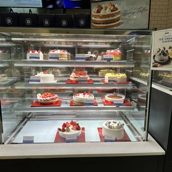 Paris Baguette - Coffee & Tea Near Me - Los Angeles, California Paris Baguette - Coffee & Tea Near Me - Los Angeles, California