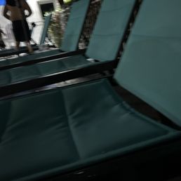 Chairs that don't look anything like the photos Chairs that don't look anything like the photos