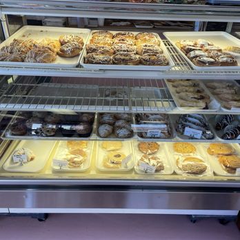 New York West Bakery - Pastry Display Case - Bakeries Near Me - Sun City, Arizona New York West Bakery - Pastry Display Case - Bakeries Near Me - Sun City, Arizona