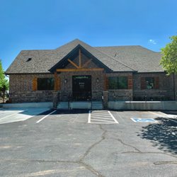 Snodgrass Family Chiropractic - Front of the office as you pull into the parking lot from McGee Drive