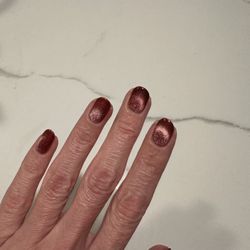 Crystal Beauty Lounge - Gel mani